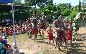アボリジニ（先住民）による伝統的なダンス